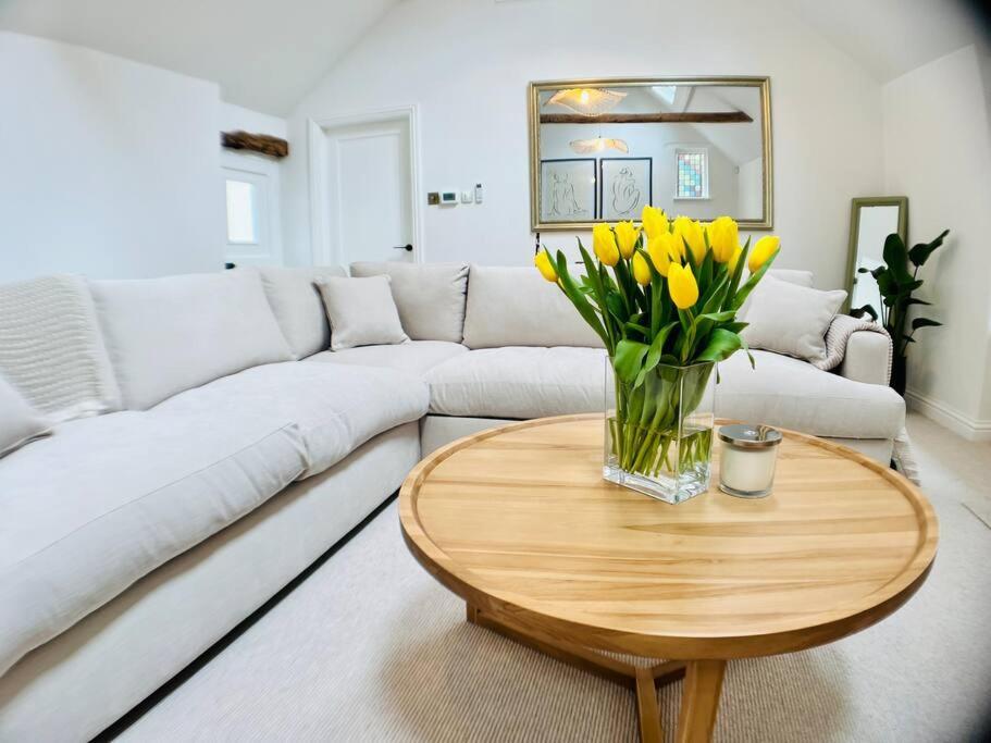 Central Thame Cottage Bagian luar foto